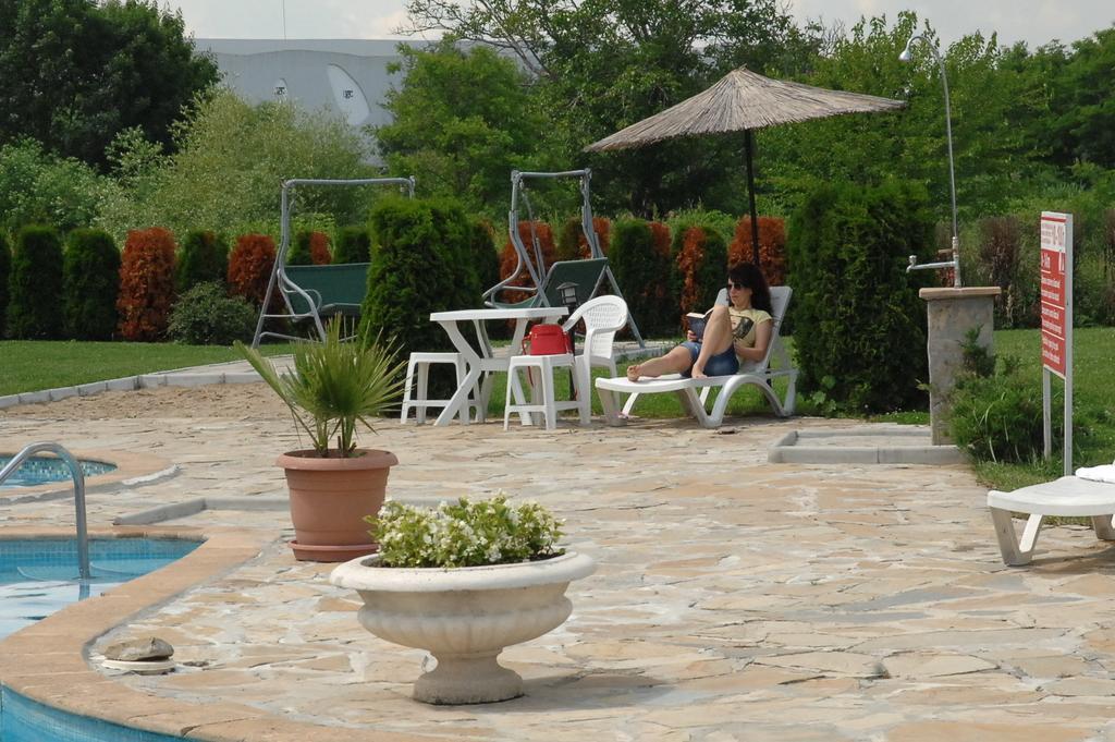 Park Hotel Argo Obzor Exteriör bild